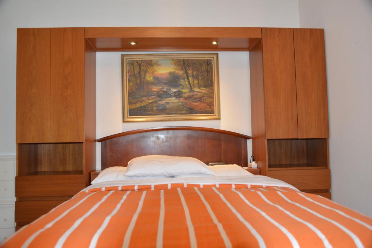 Mountain View Rooms Kindsbach エクステリア 写真